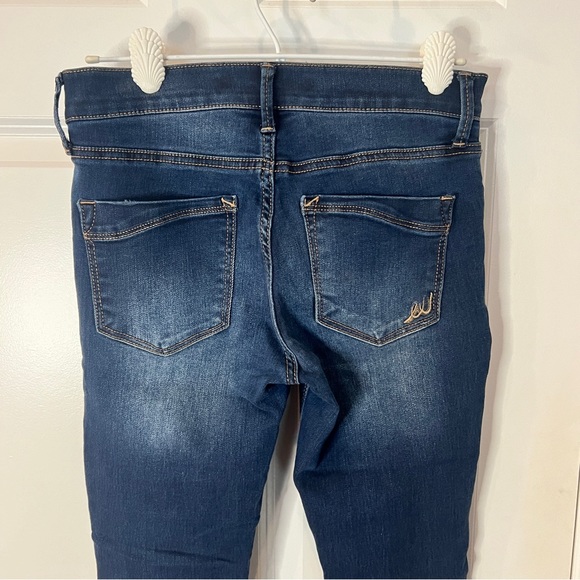 Express Mid Rise Legging Jean - Picture 4 of 9